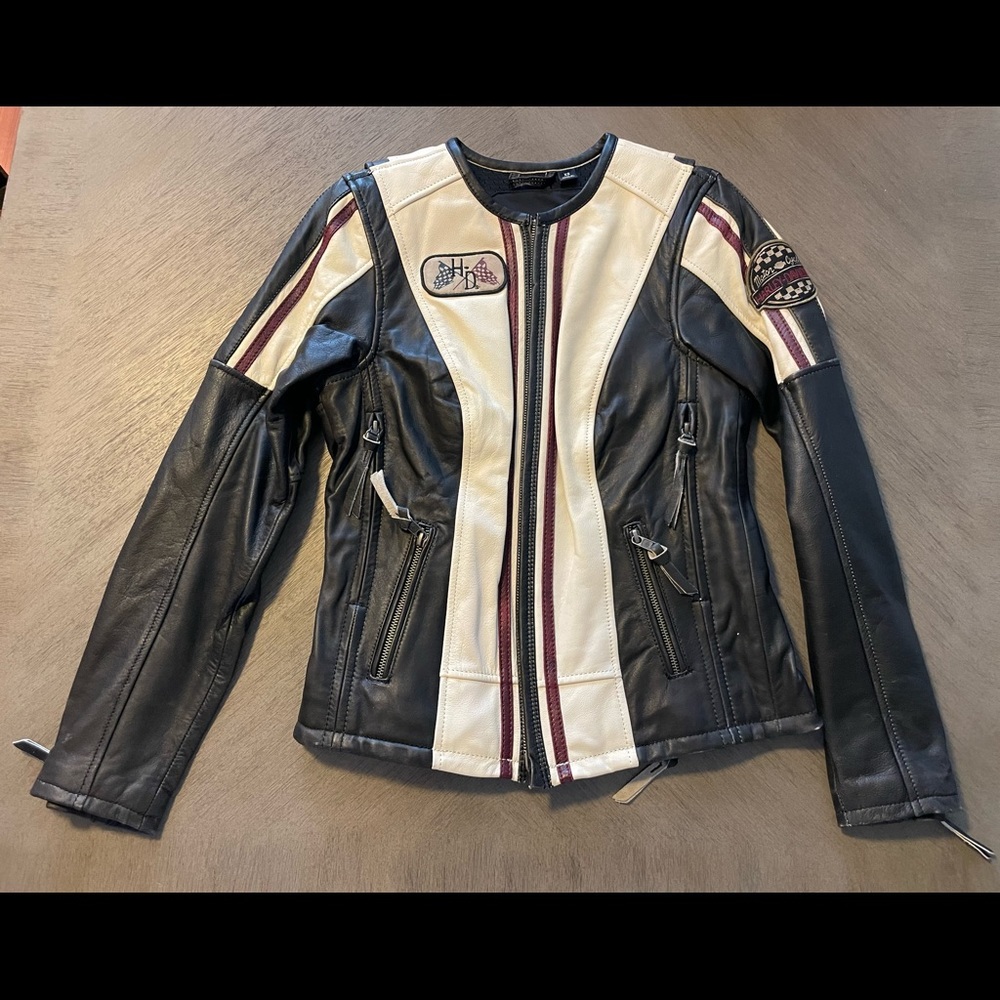 Harley Davidson Distressed Woman’s Leather Jacket